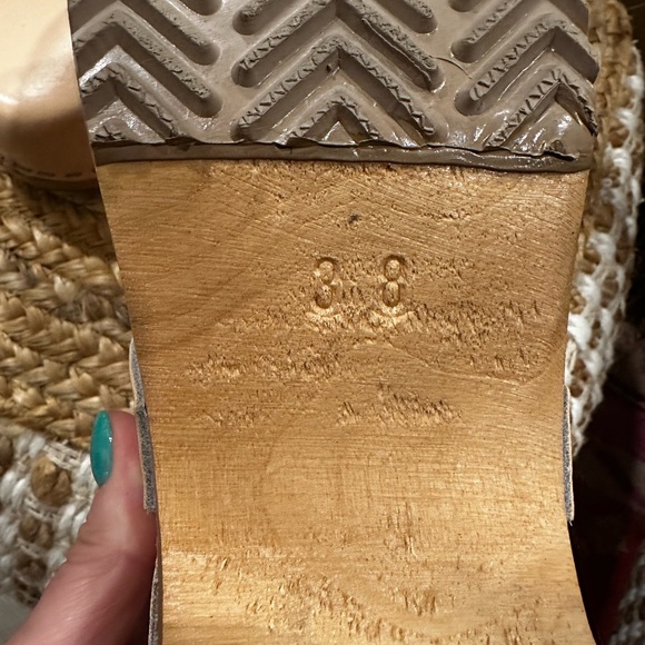 Nude Swedish Clogs - Picture 14 of 16